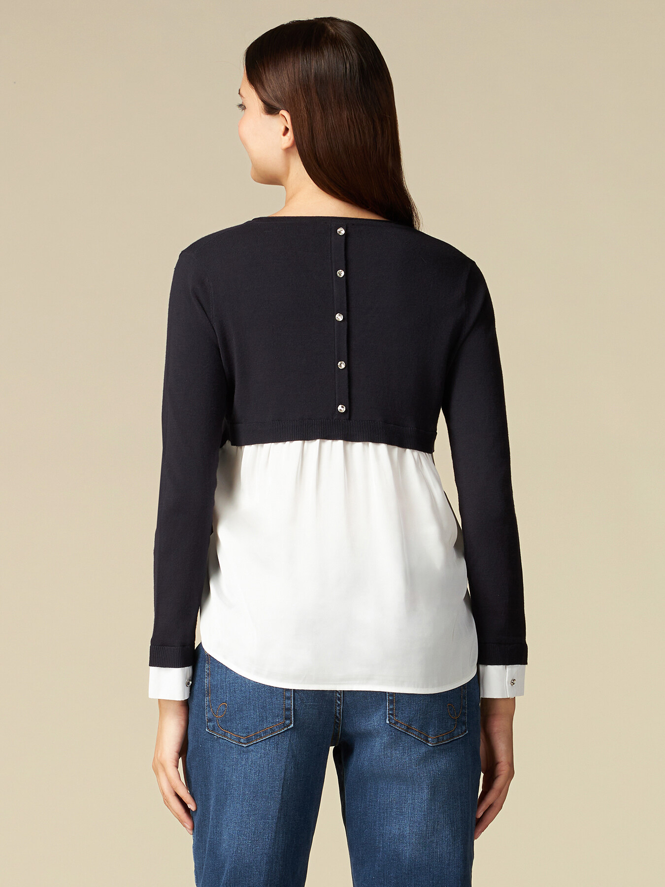 Shirt with insert on the back image number 1
