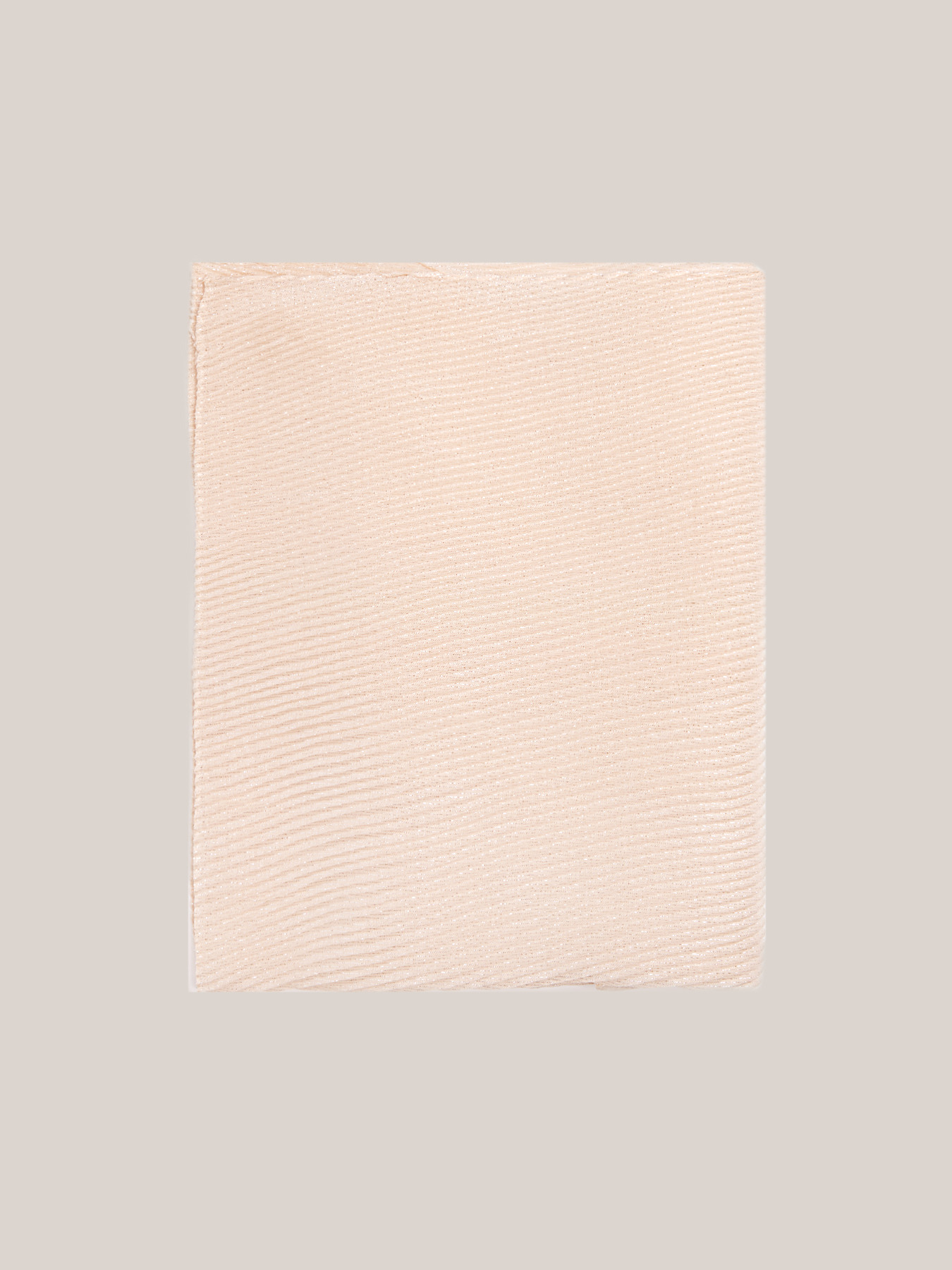 Pleated scarf image number 0