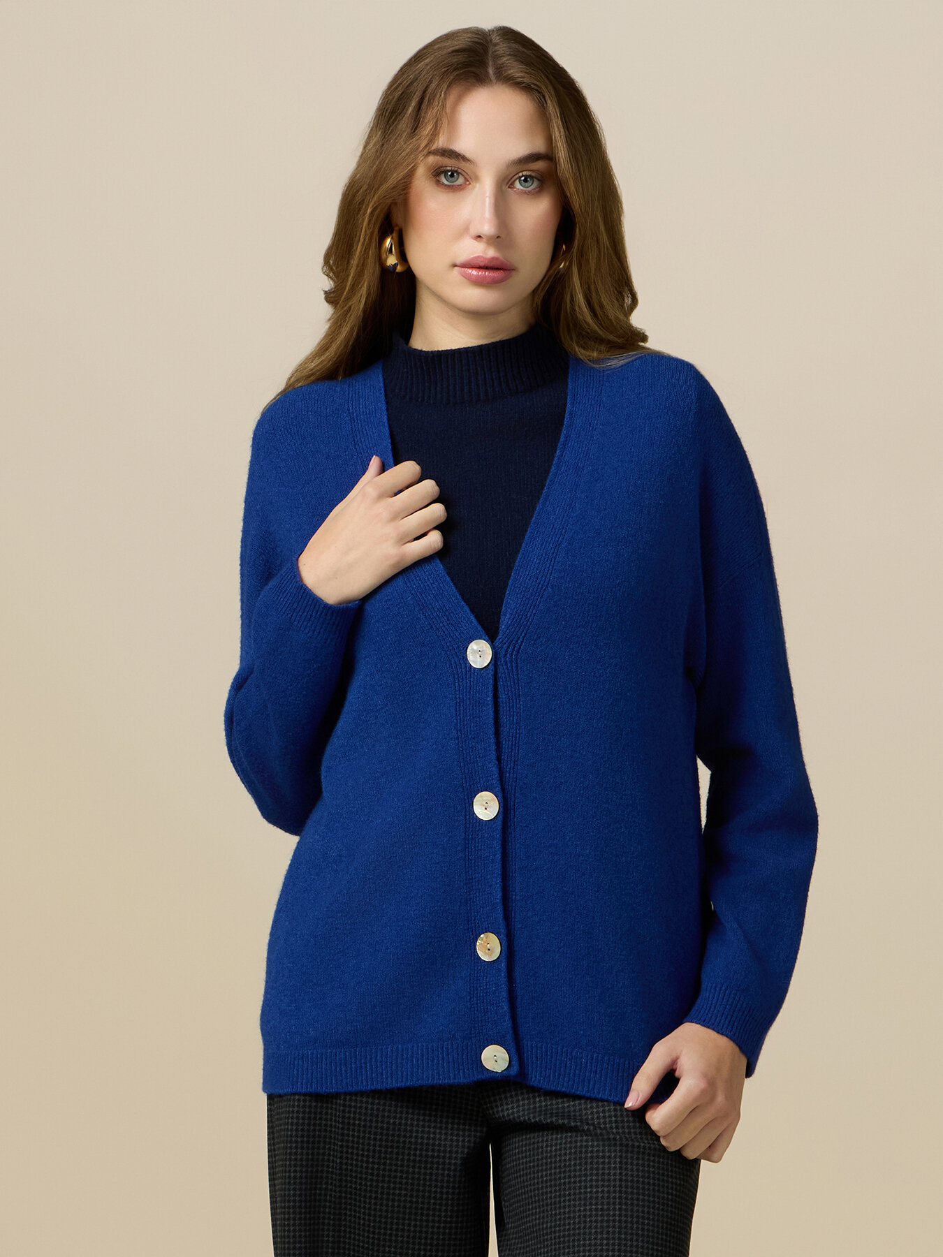 V-neck cardigan image number 0