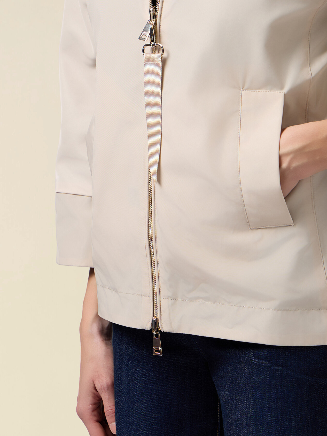 Parka corto reversibile con cappuccio image number 2