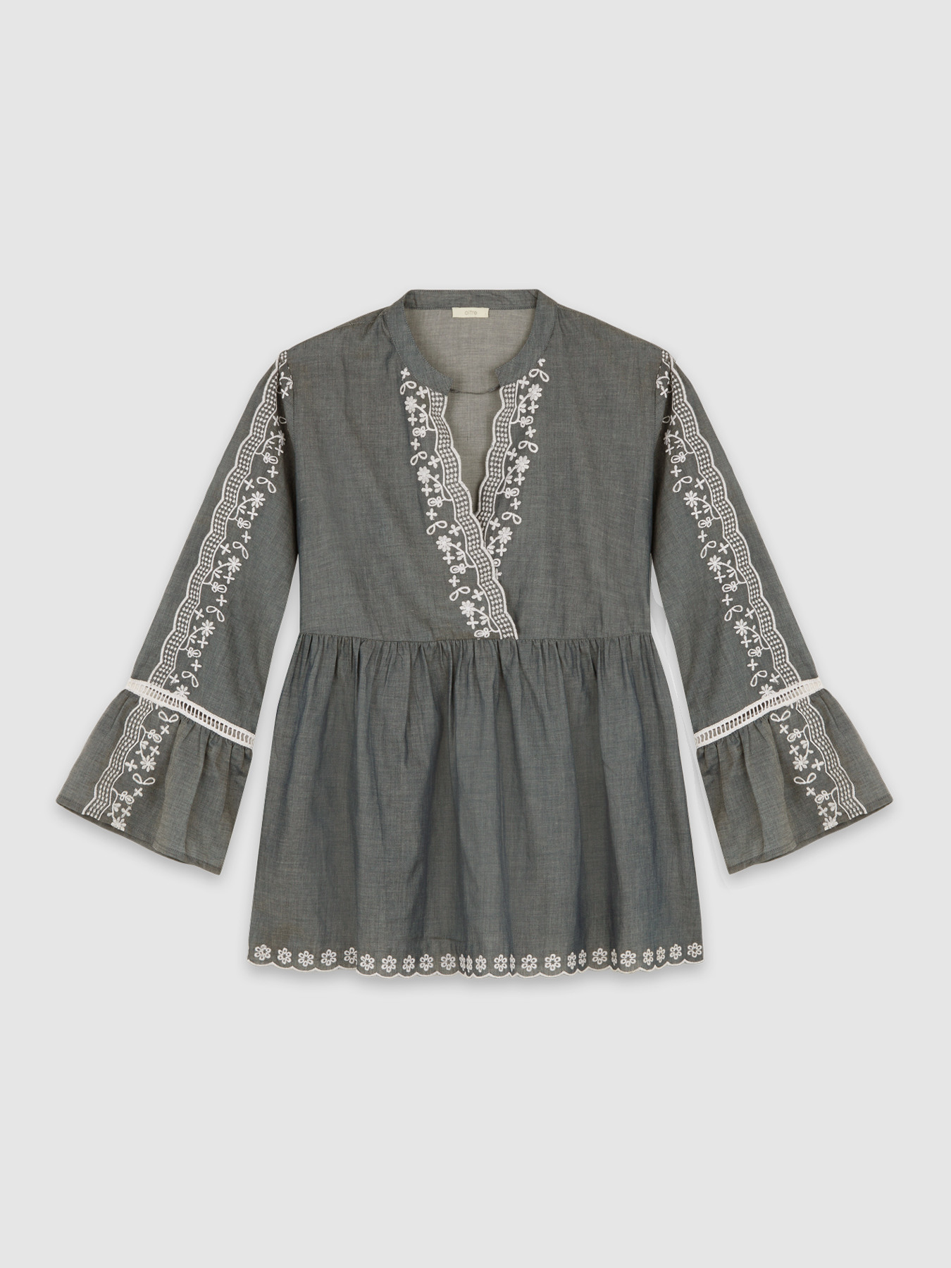 Blouse en chambray avec broderies image number 3