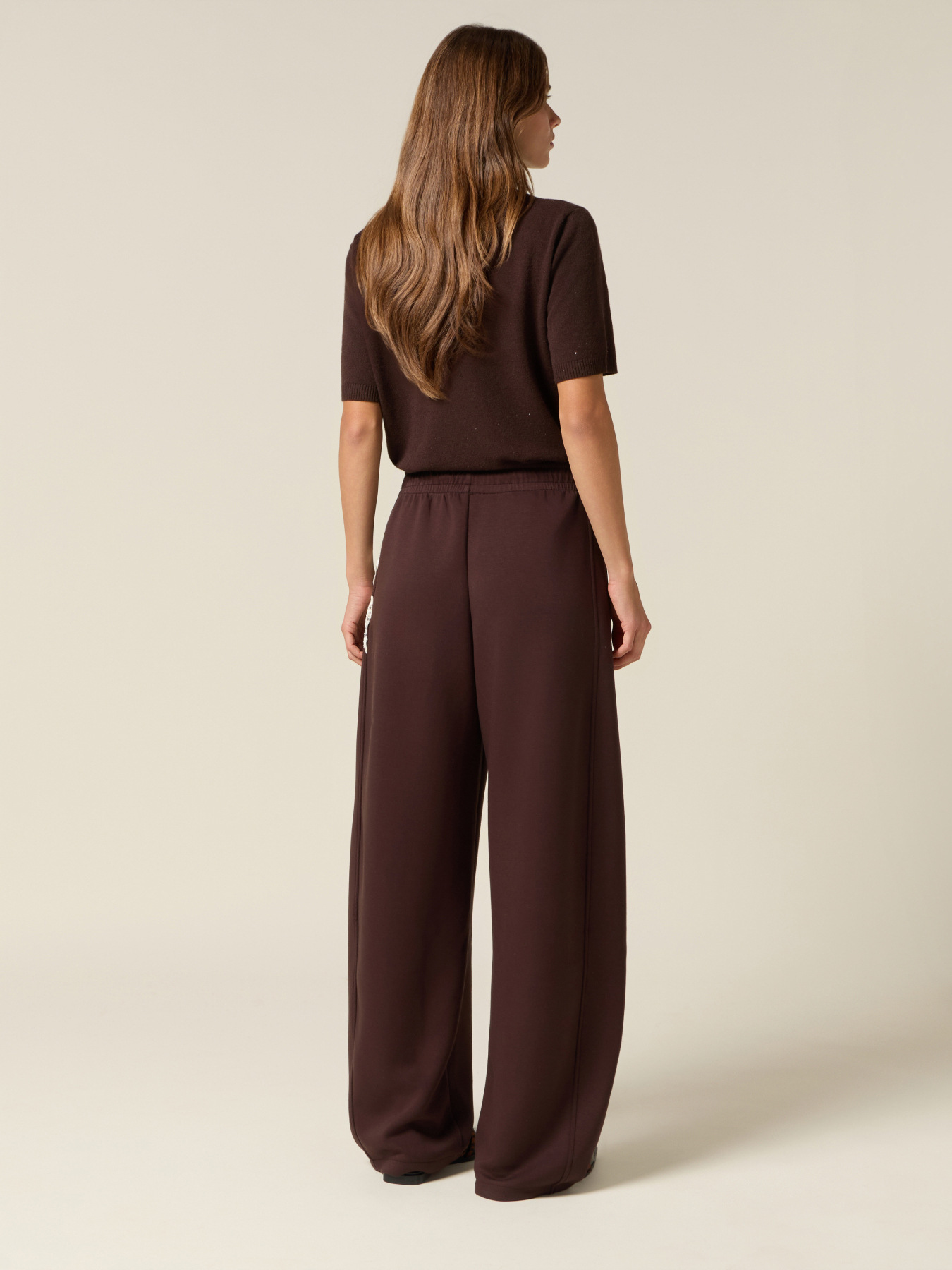 Pantaloni de trening soft touch cu patch din dantelă image number 1