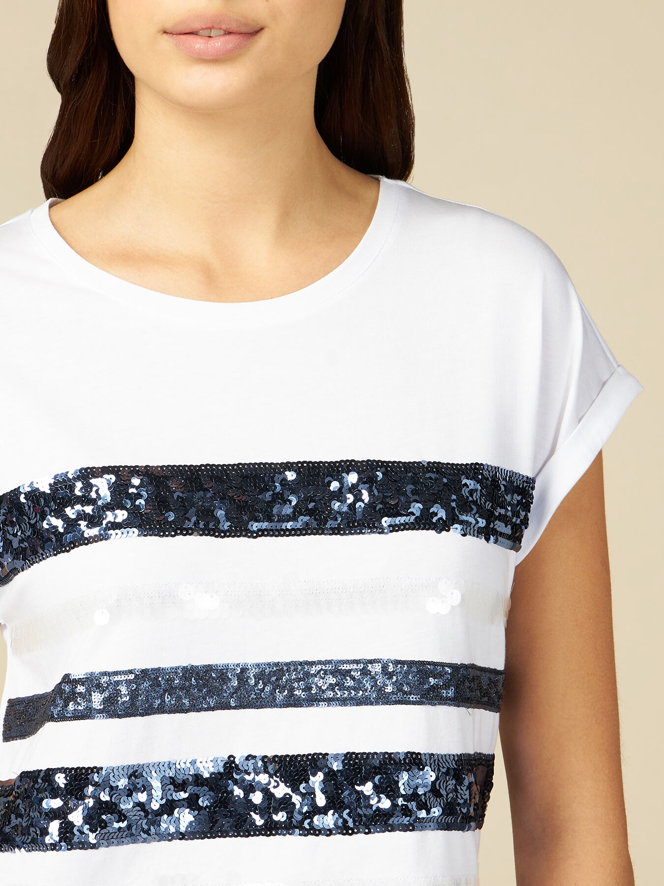 T-shirt con paillettes image number 2