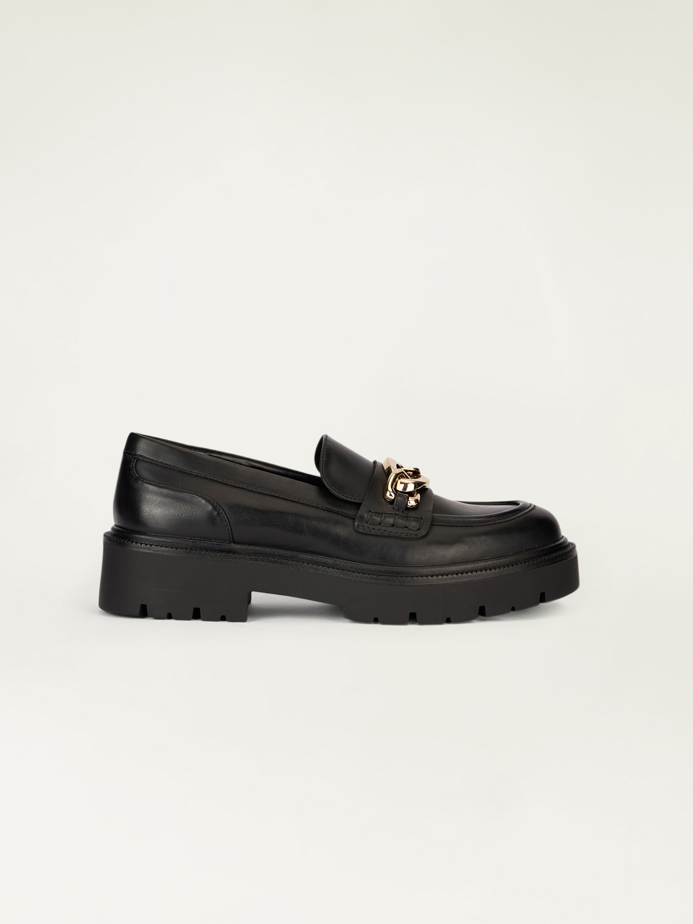 Loafers with lug sole image number 2
