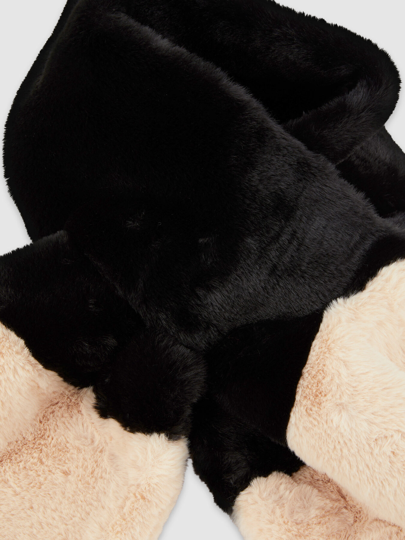 Sciarpa in pelliccia bicolor image number 2