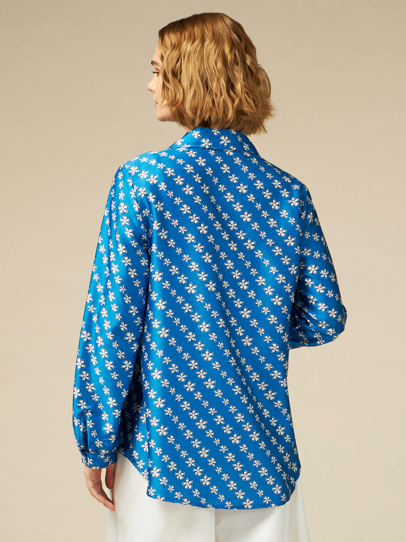 Camicia in raso fantasia image number 1