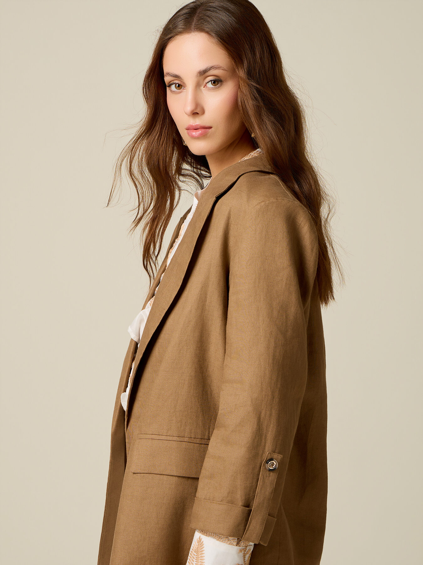Unstructured linen jacket image number 2
