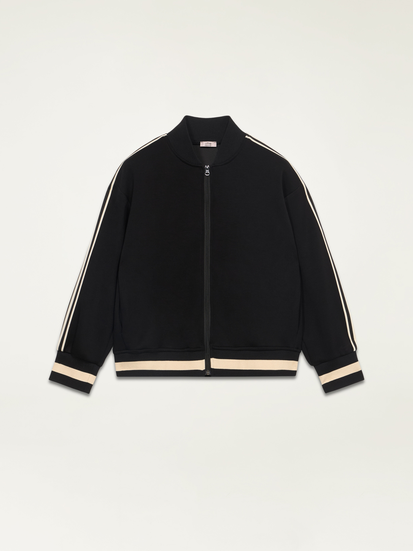 Soft touch sweatshirt with contrasting trim image number 3