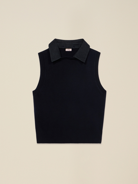Knit vest with denim collar