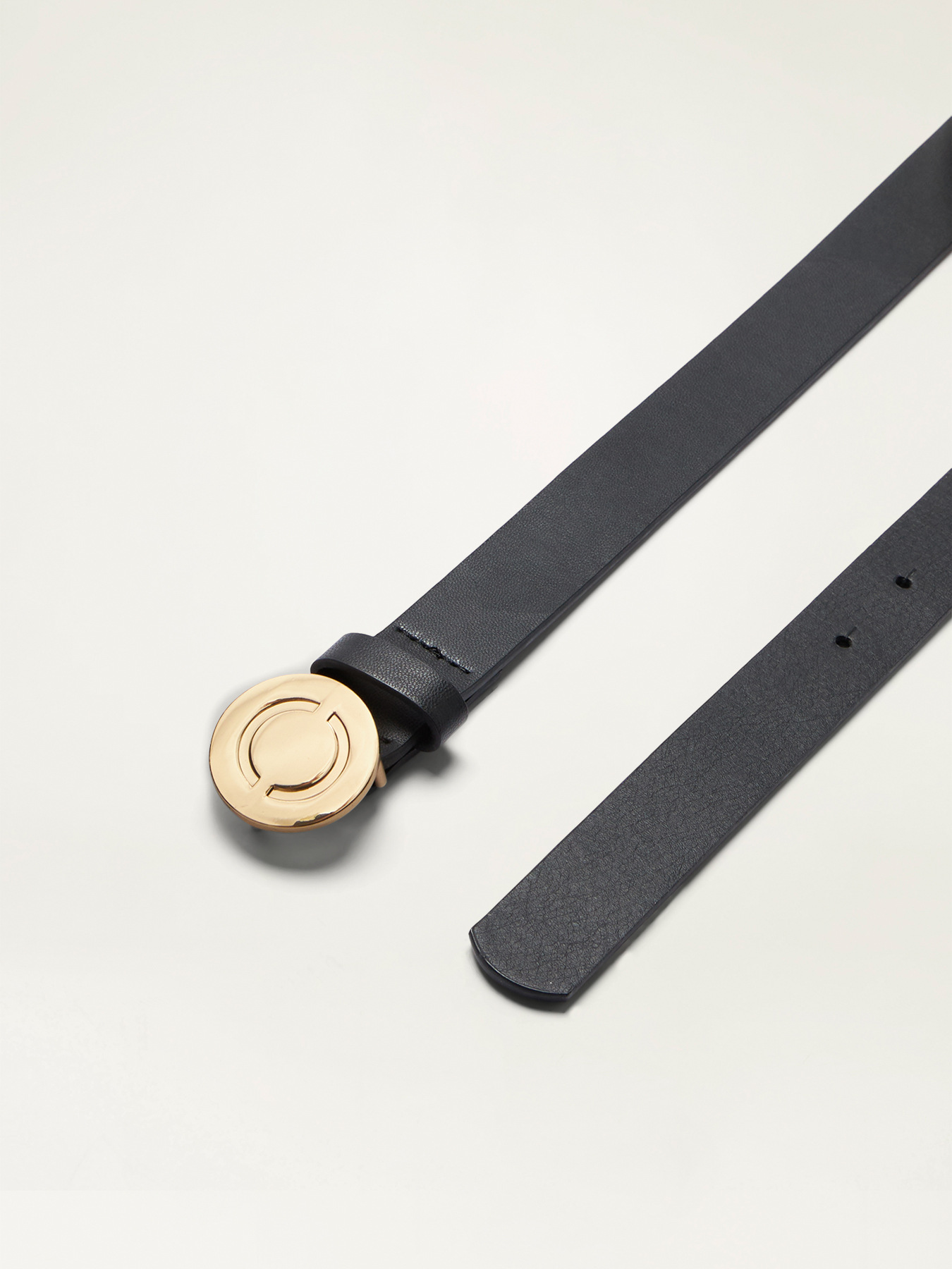 Ceinture effet cuir avec boucle ronde image number 2