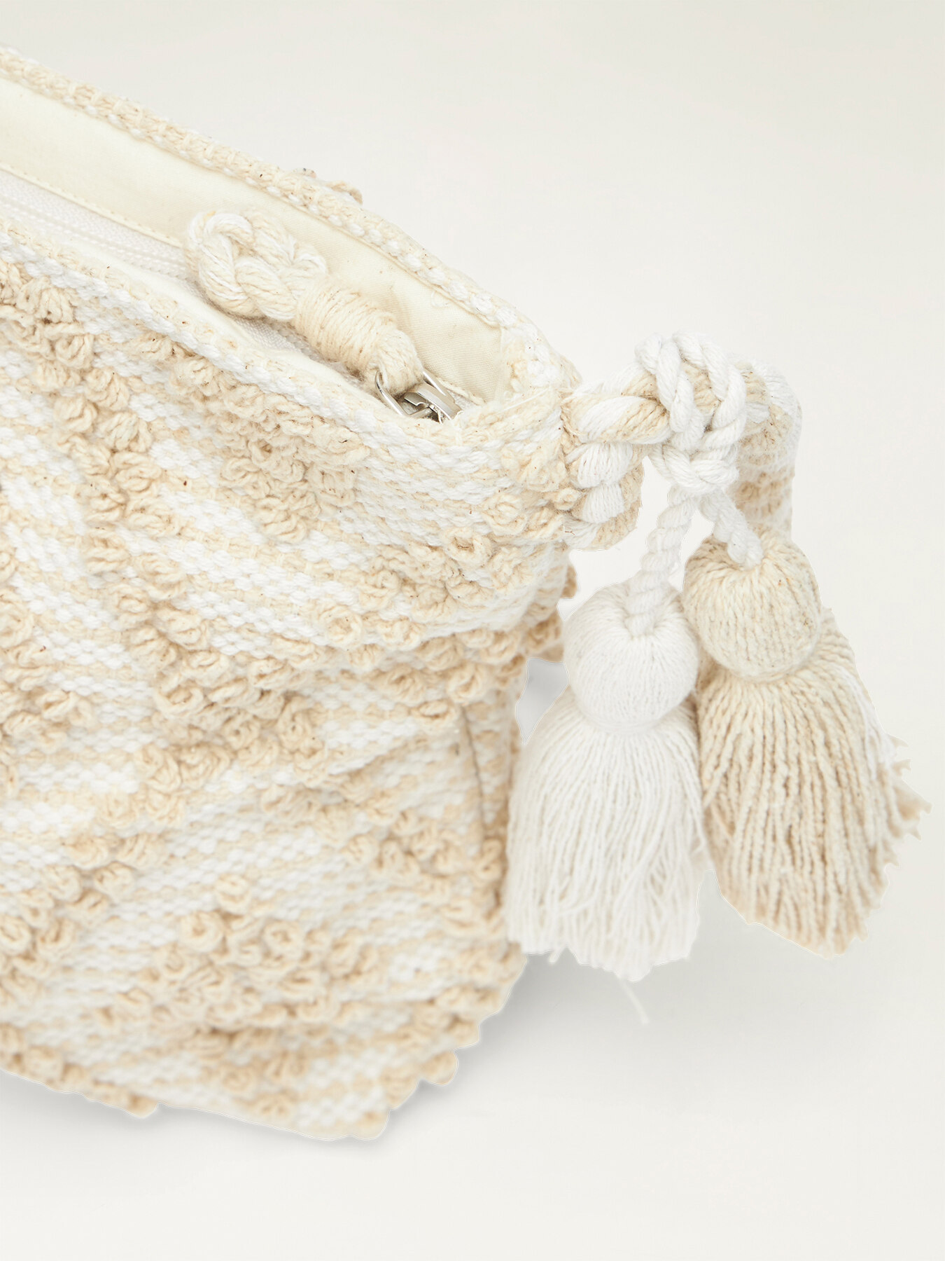 Borsa crossbody ricamata image number 4