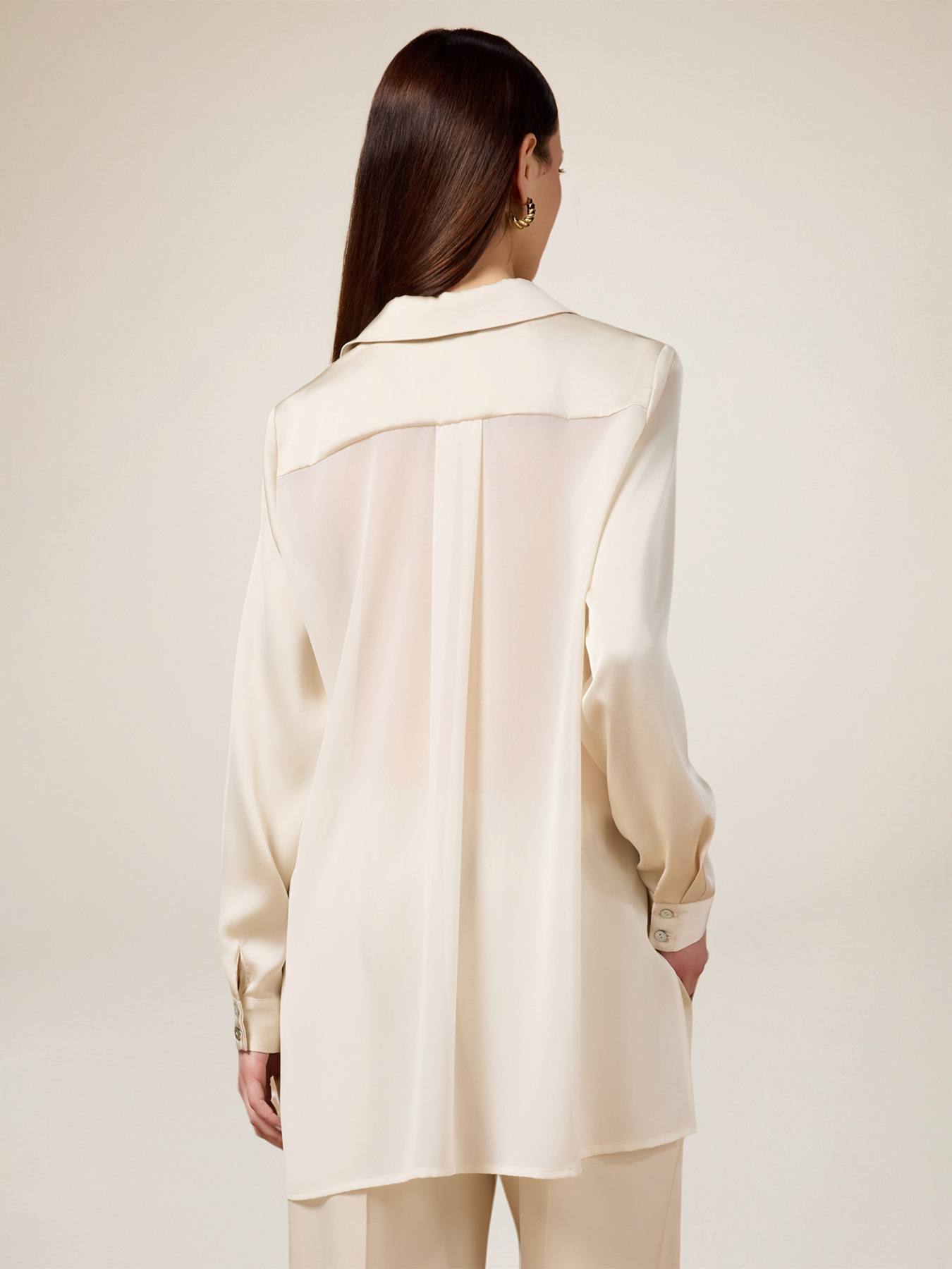 Chemise en satin image number 1