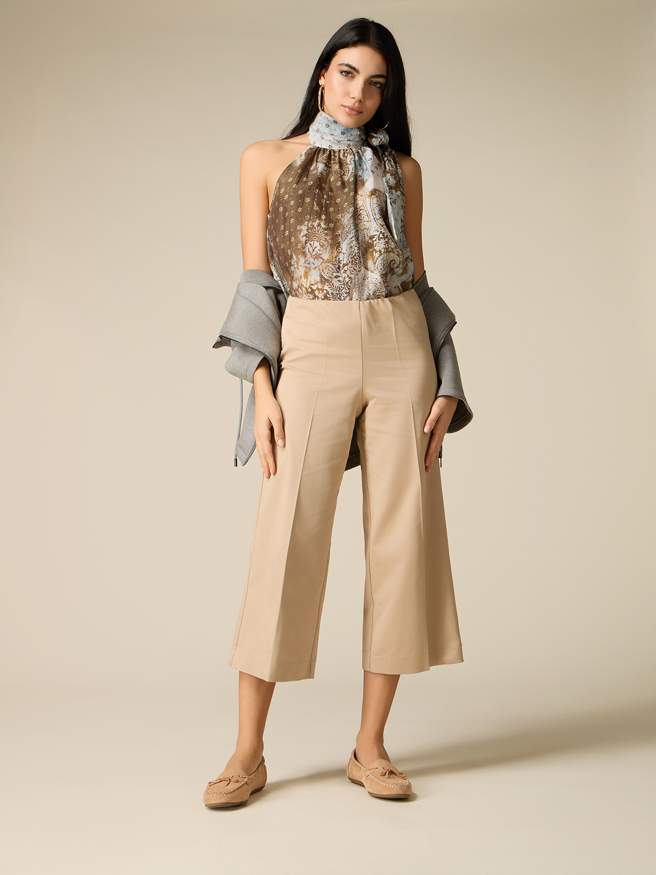Cotton blend cropped trousers image number 0