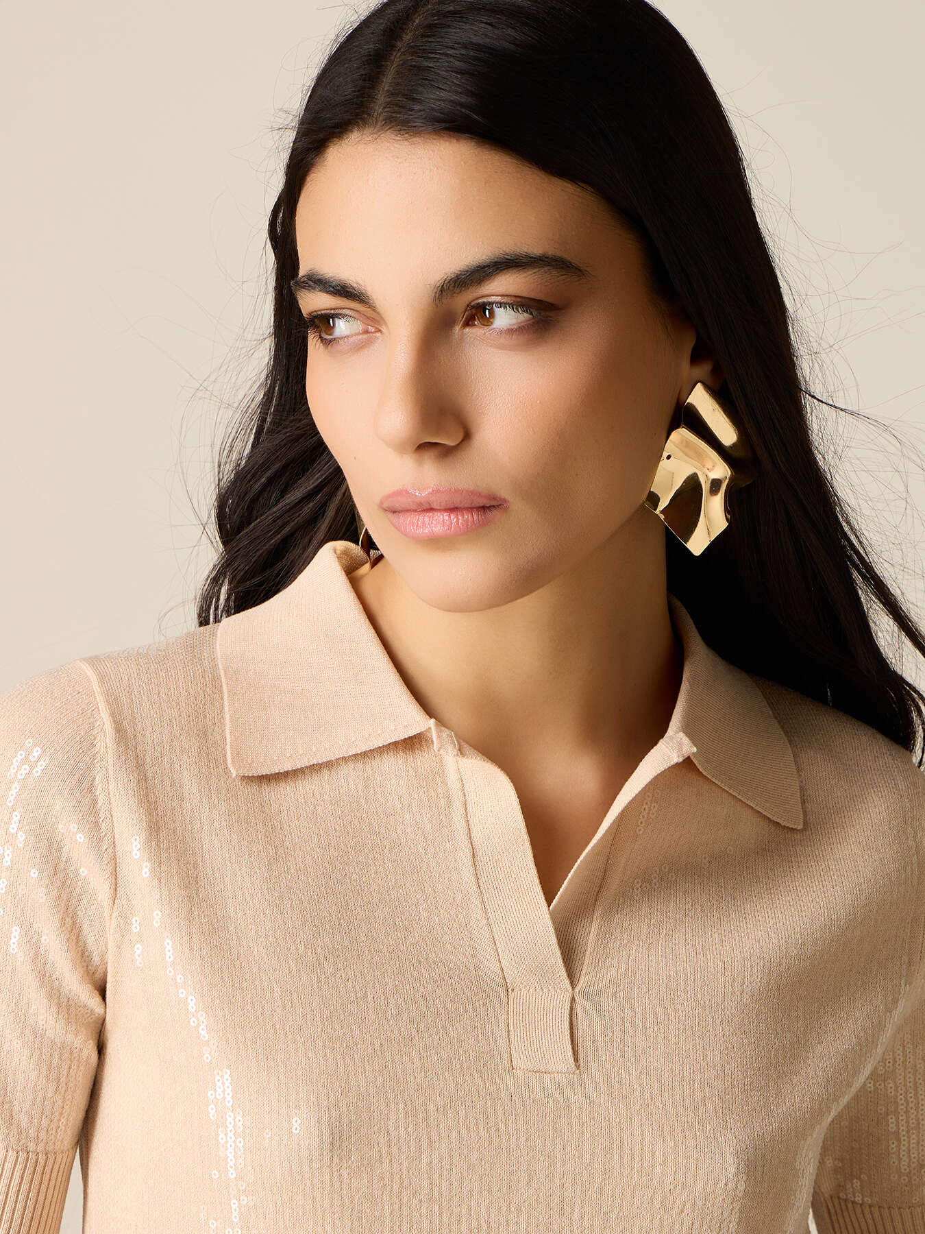 Fine knit polo shirt with sequins image number 2