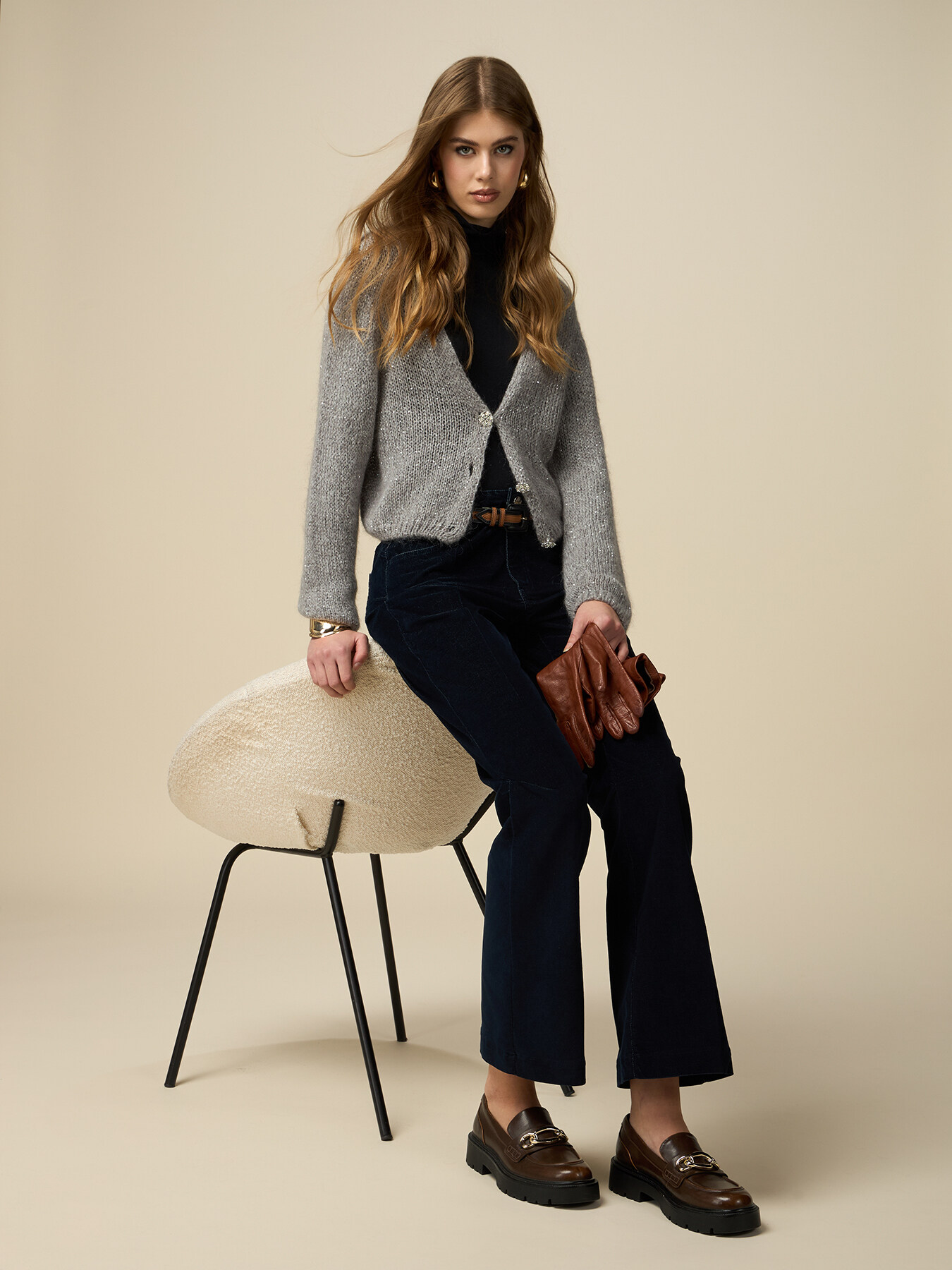 Pantaloni evazați din denim cu efect de catifea image number 0
