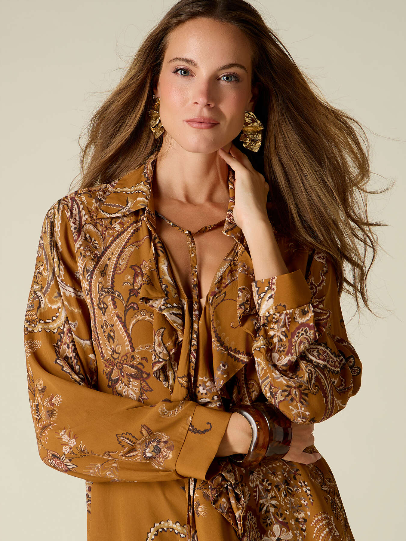 Fantasy blouse with ruffles image number 2