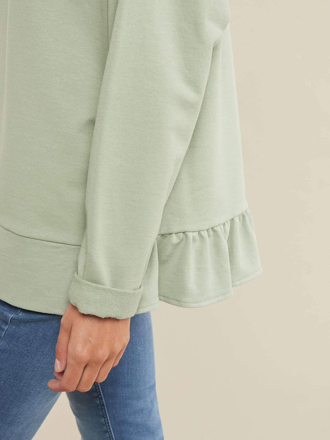 Sweat-shirt avec capuche et volant image number 2