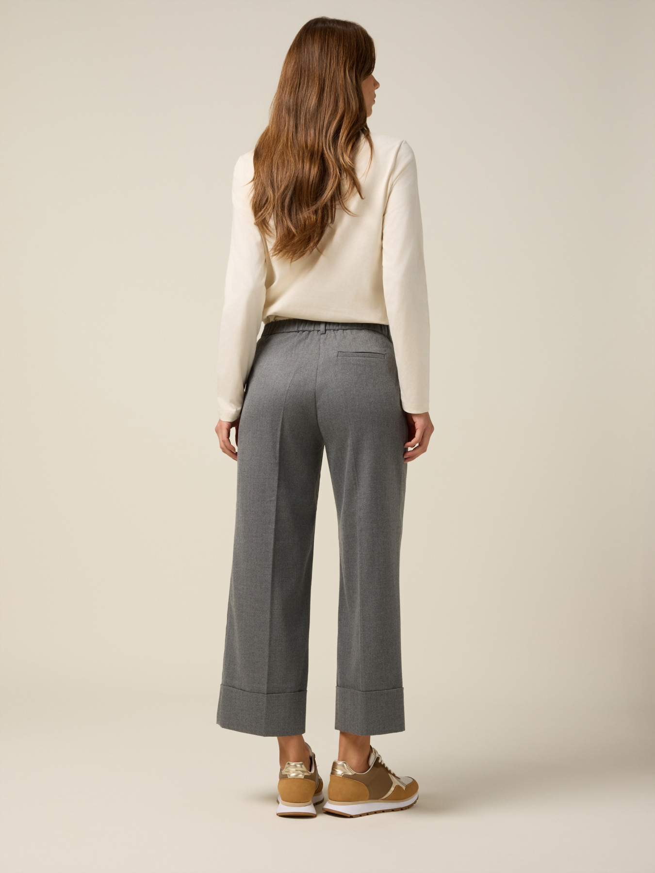 Pantaloni cropped in flanella image number 1