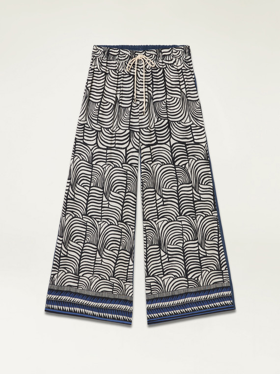 Dual fabric trousers