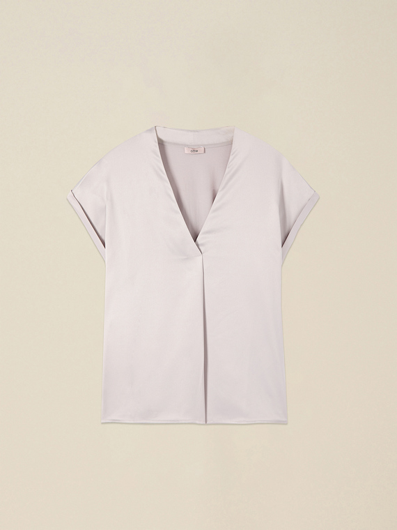 Two-material V-neck T-shirt