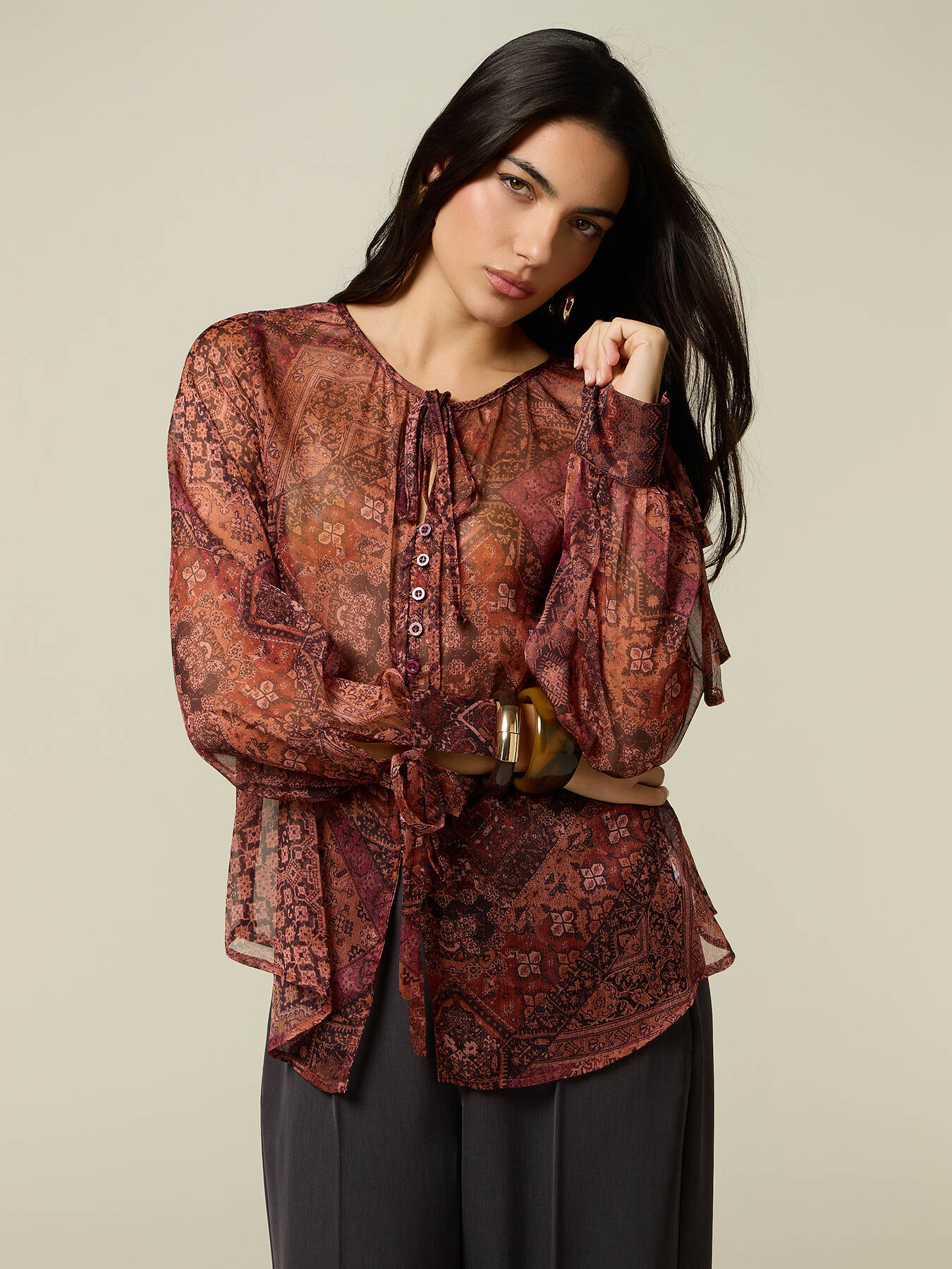 Crepon shirt with bow image number 0