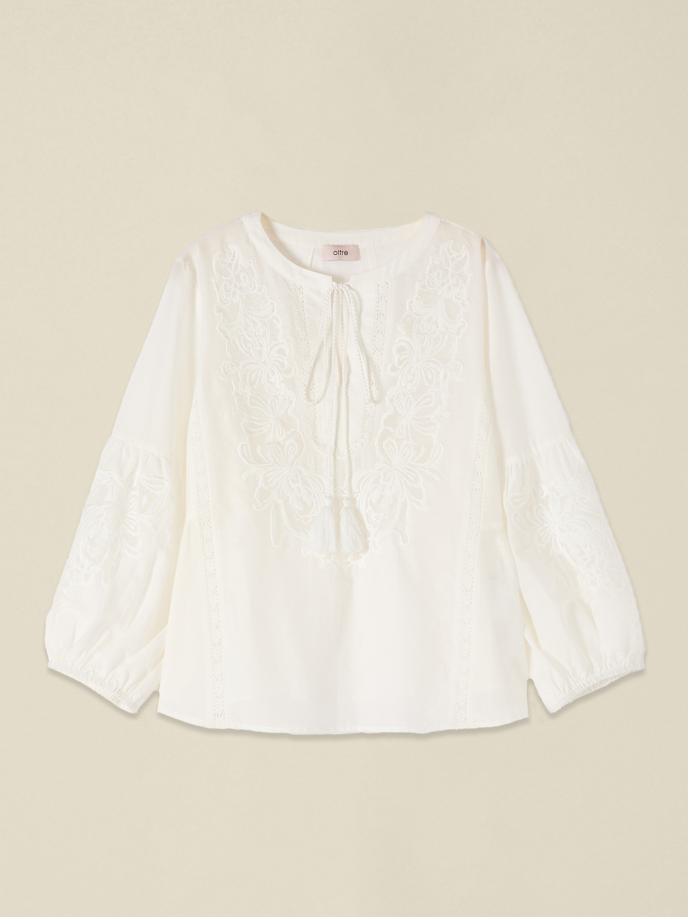 Cotton silk blouse with embroidery image number 4