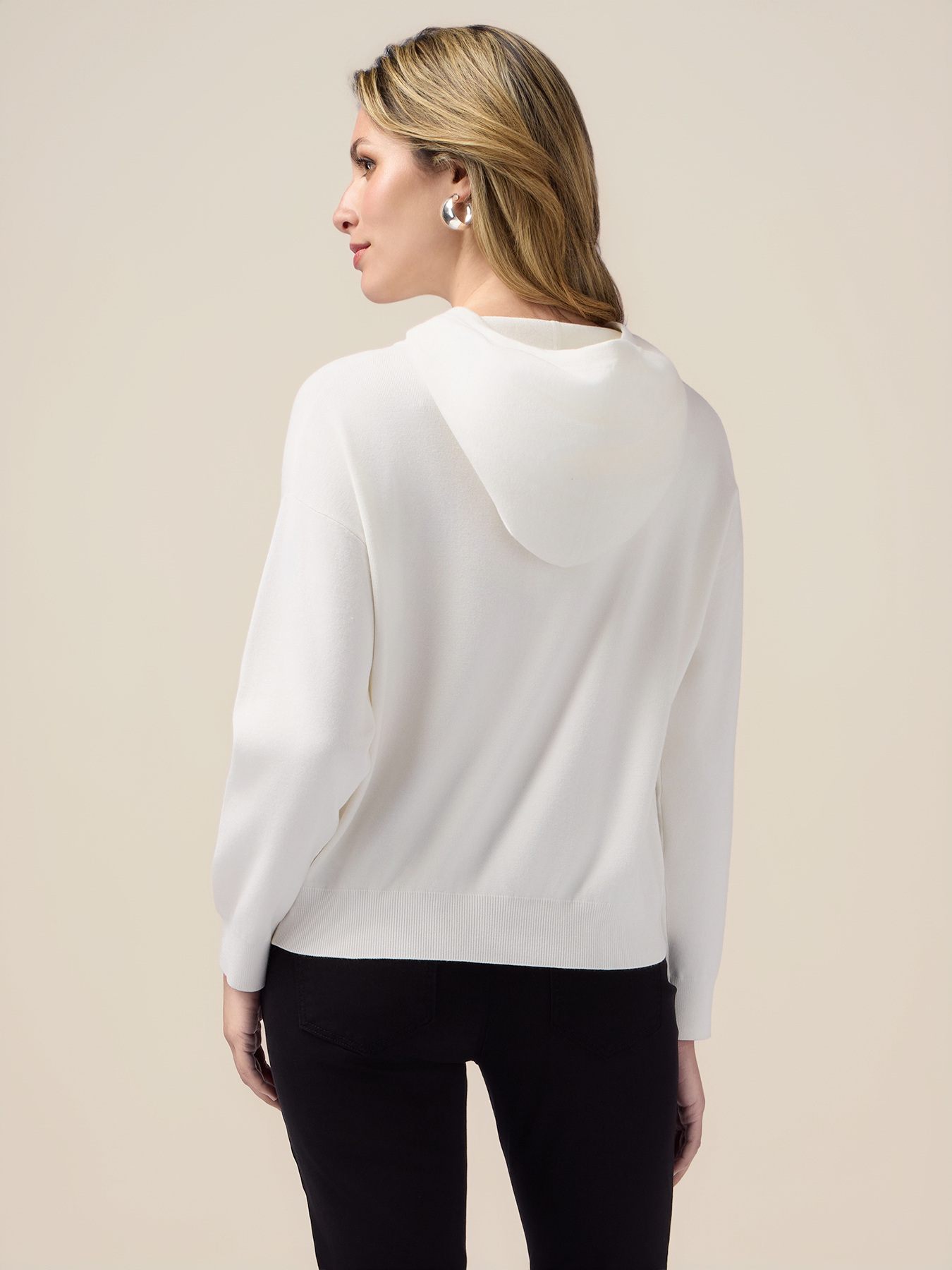 Sudadera de punto con bordado de pedrer&iacute;a image number 1