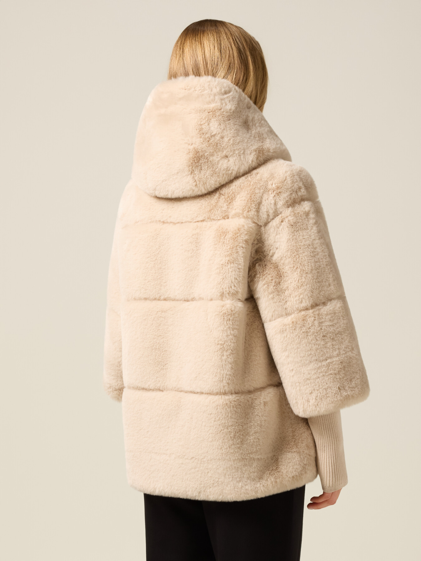 Hooded jacket image number 1