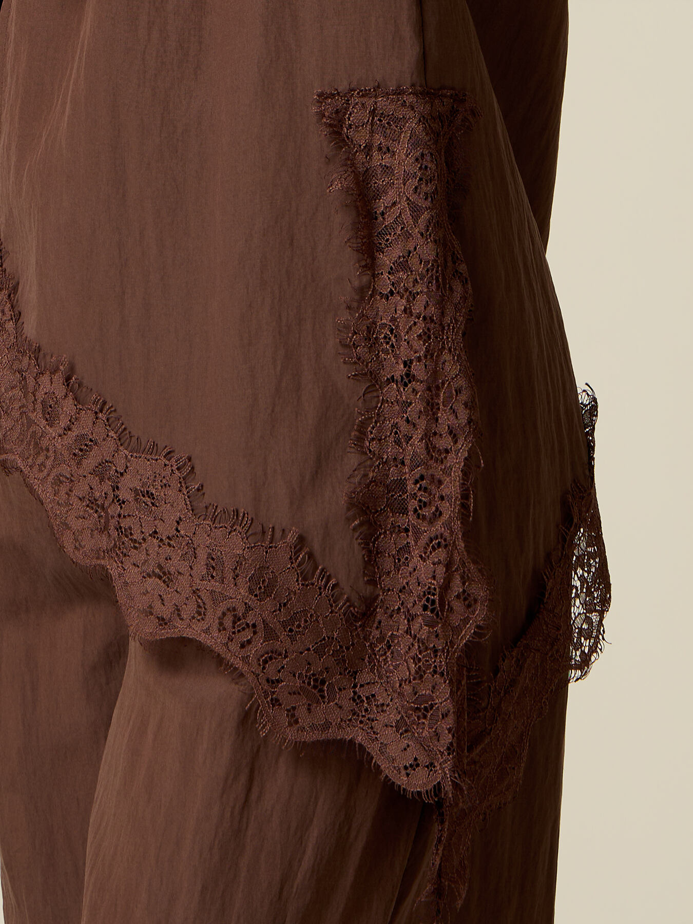 Asymmetric blouse with lace image number 2