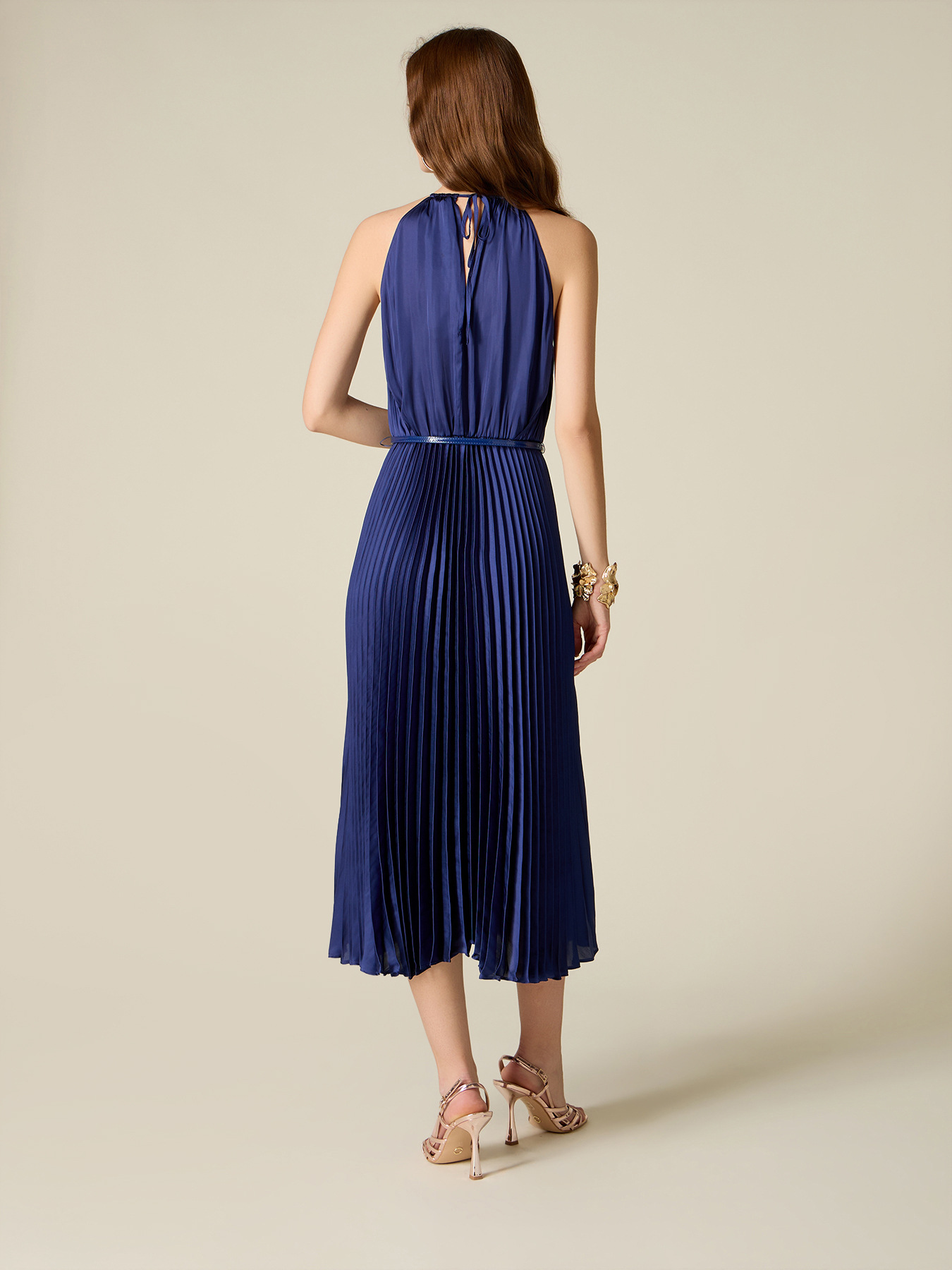 Vestito midi in raso pliss&eacute; image number 1