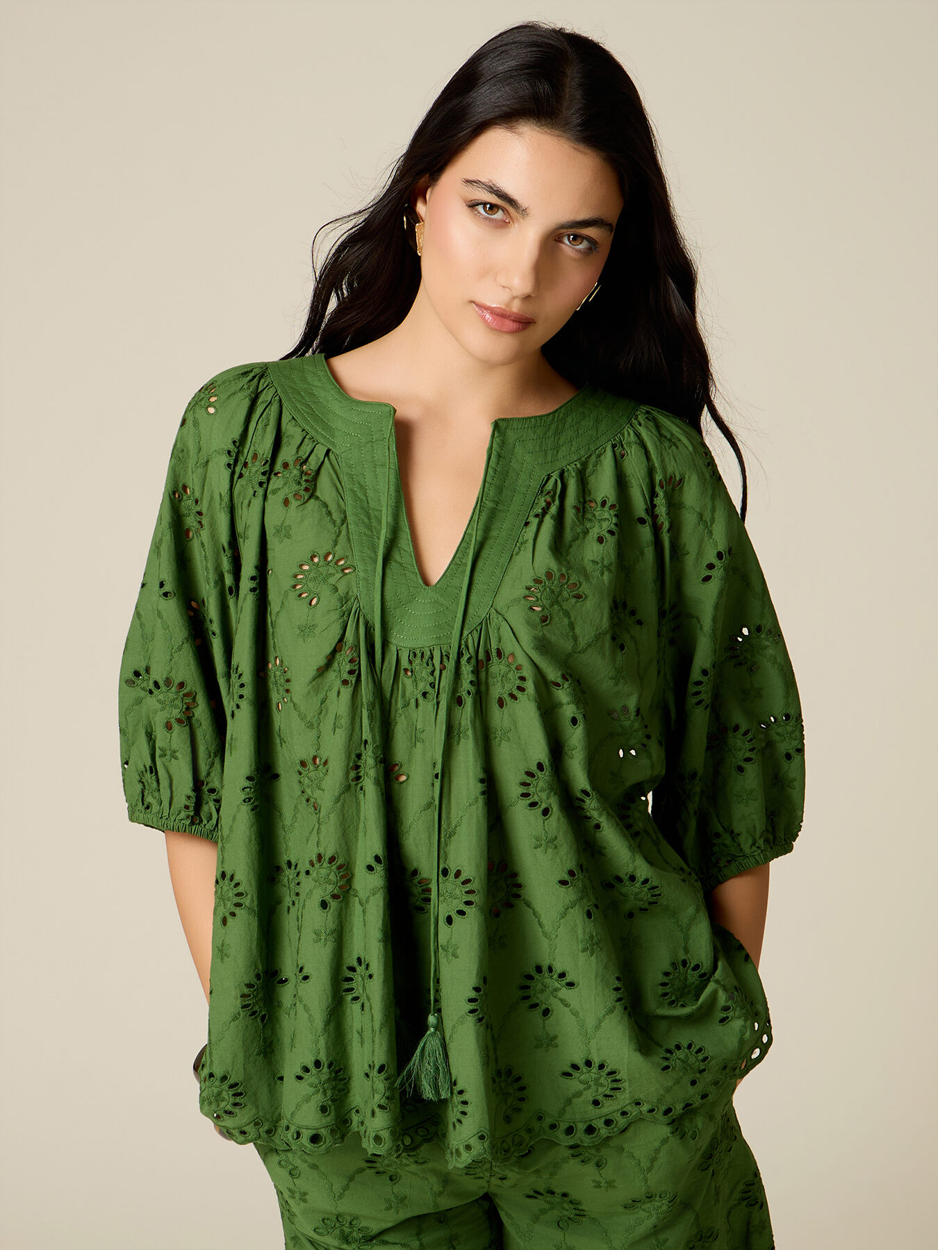 Blusa de bordado ingl&eacute;s image number 0
