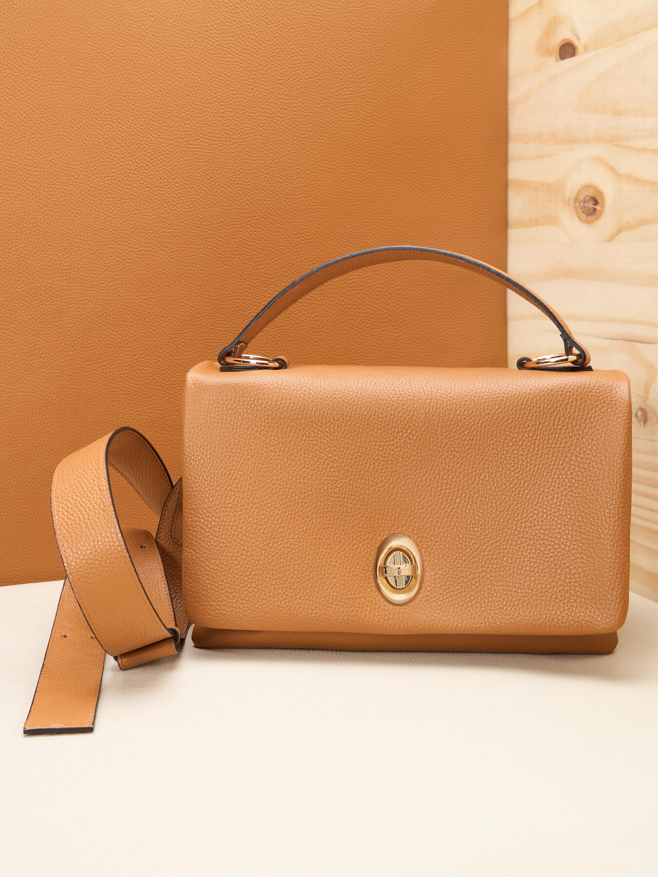 Borsa satchel in vera pelle image number 1