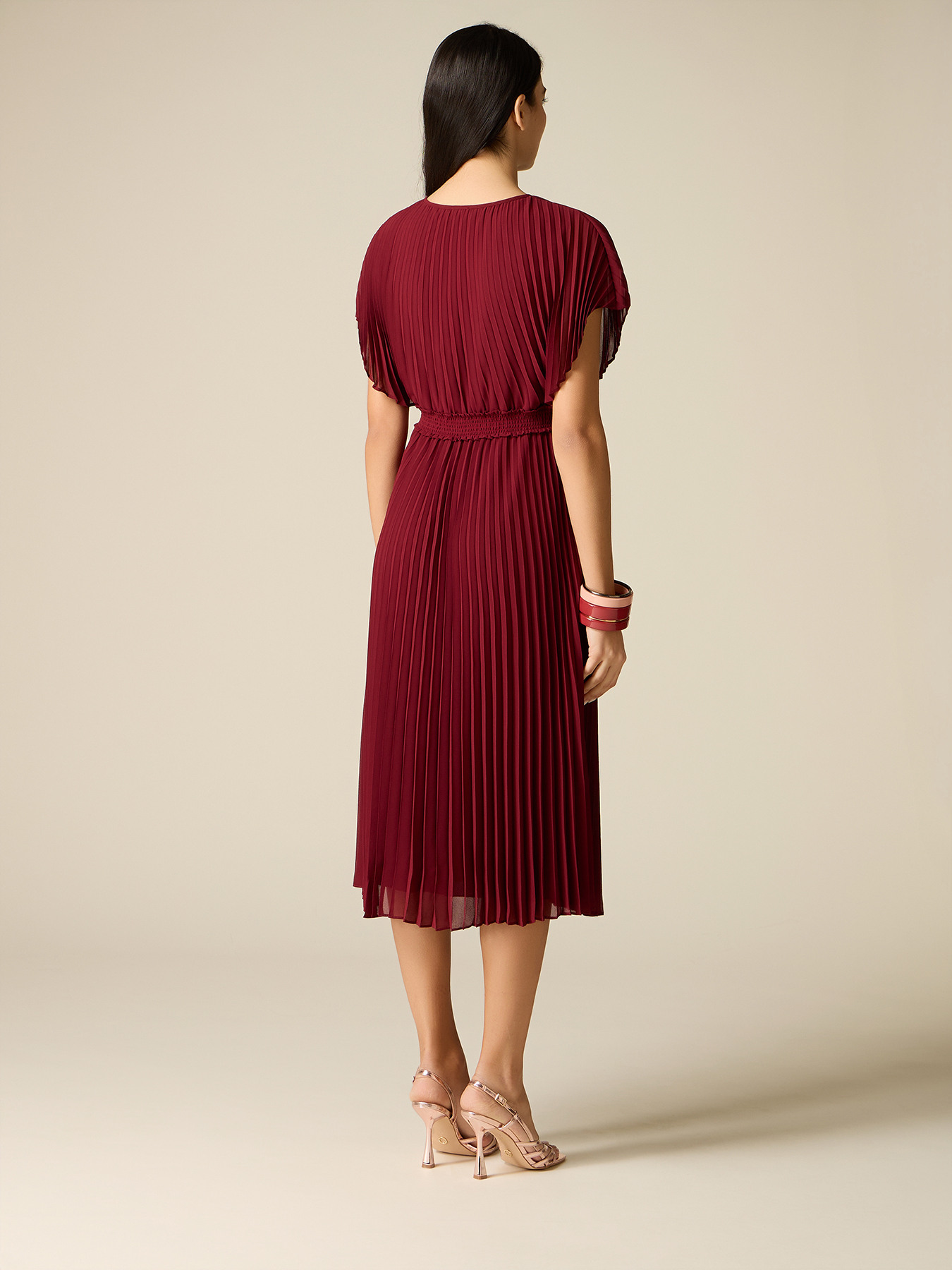 Midi dress in pleated georgette image number 1