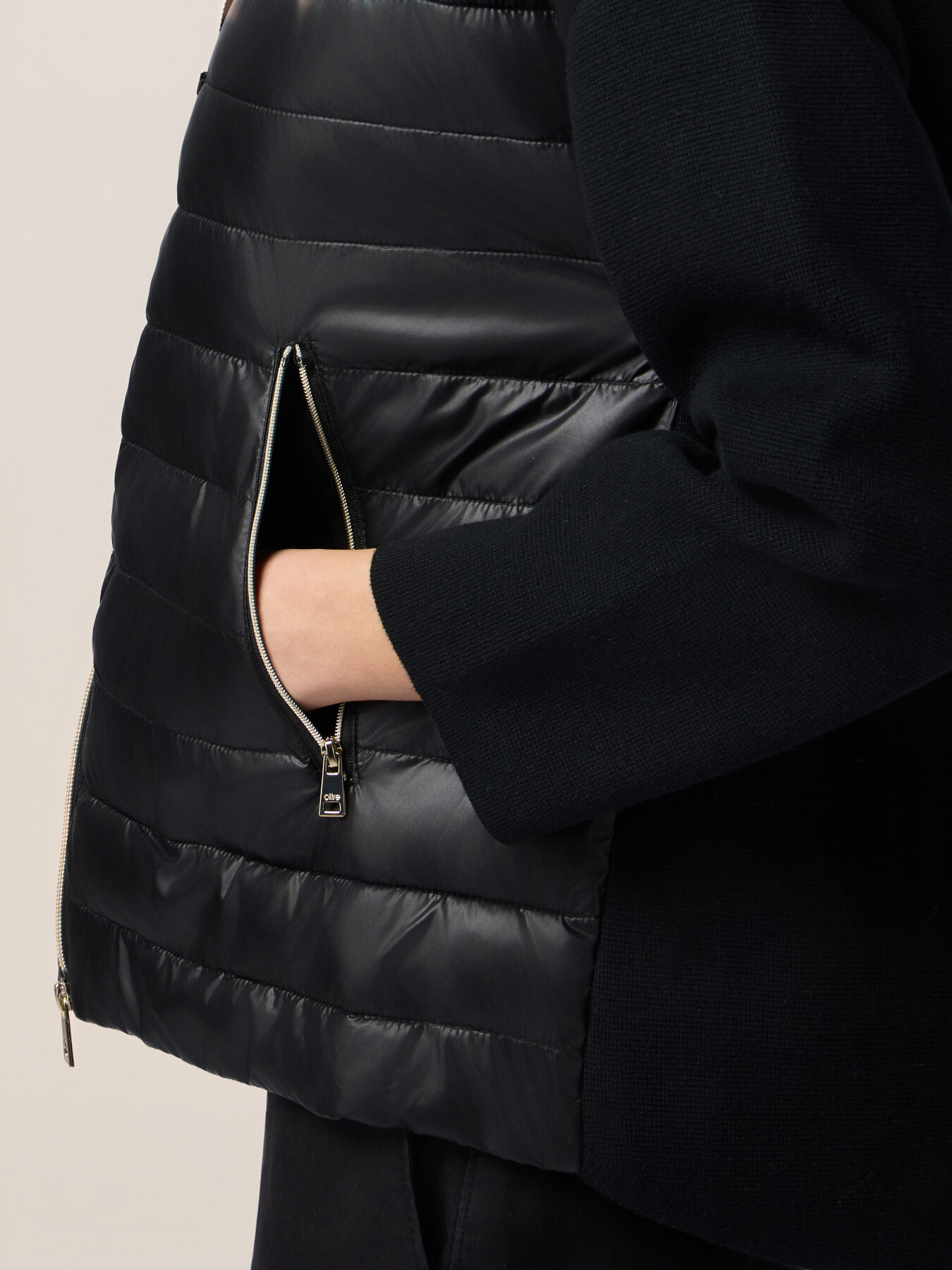 Down jacket with knitted parts image number 2