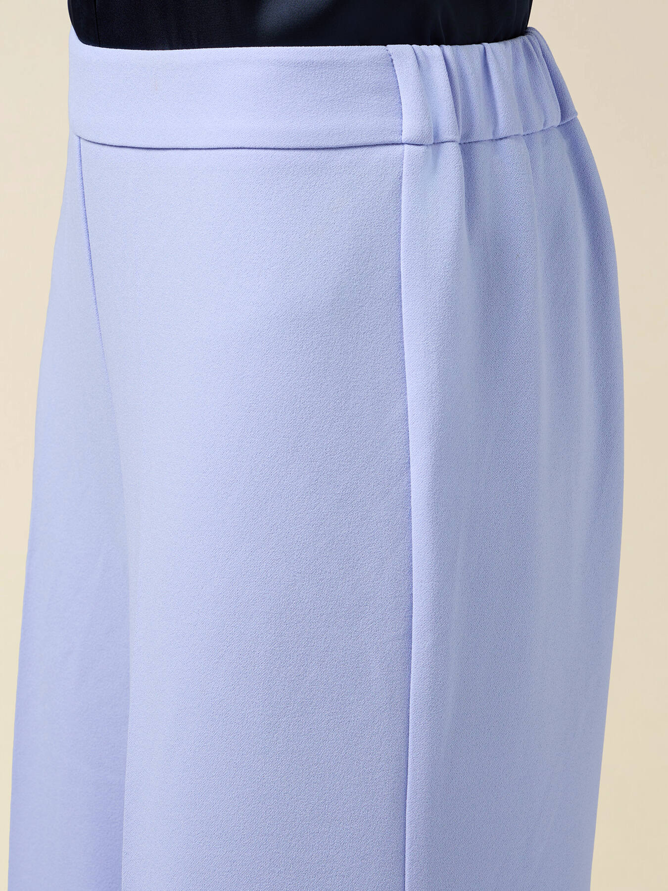 Wide-leg palazzo pants in crepe fabric image number 2