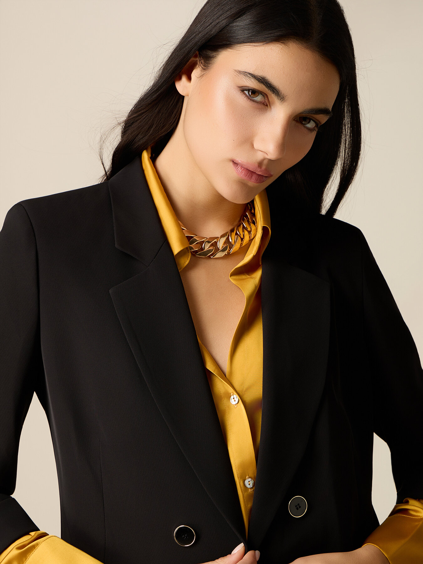 Crepe fabric blazer image number 2