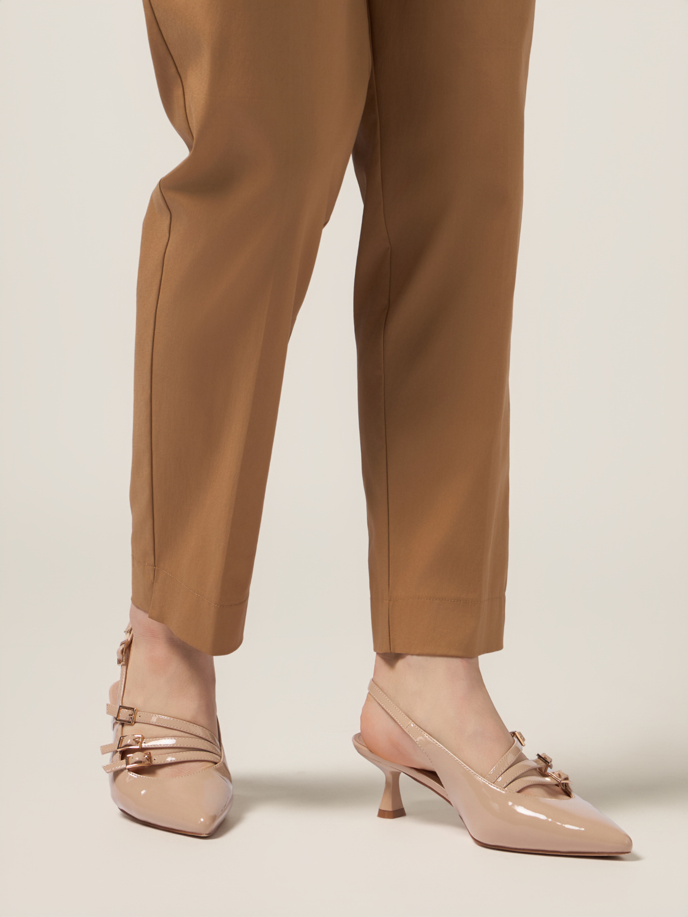 Slingbacks aus Lackleder image number 0