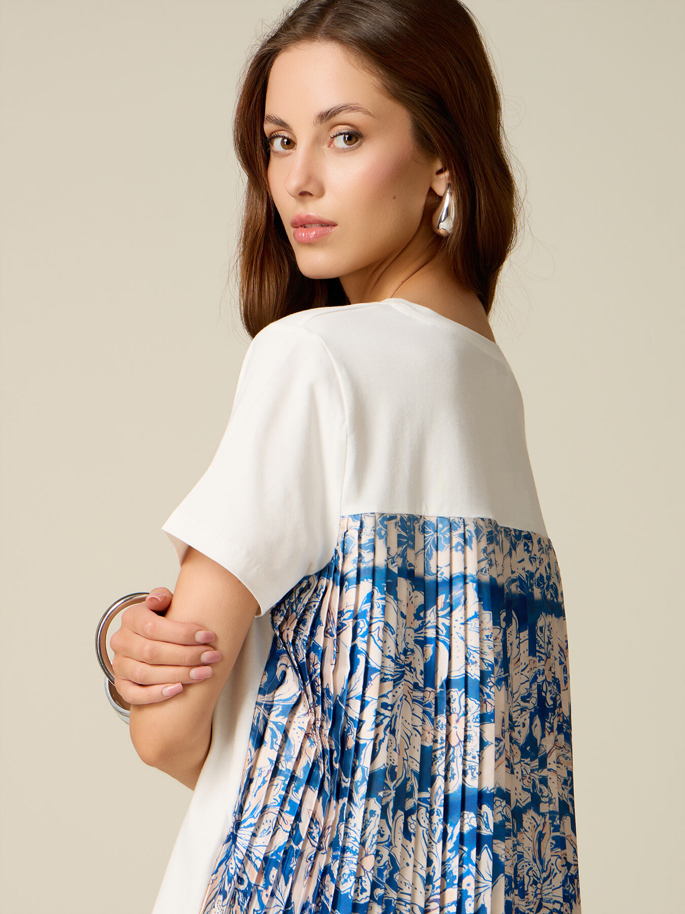 T-shirt with printed pleated back image number 2