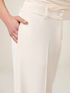Pantalones palazzo de tejido crep&eacute; image number 3