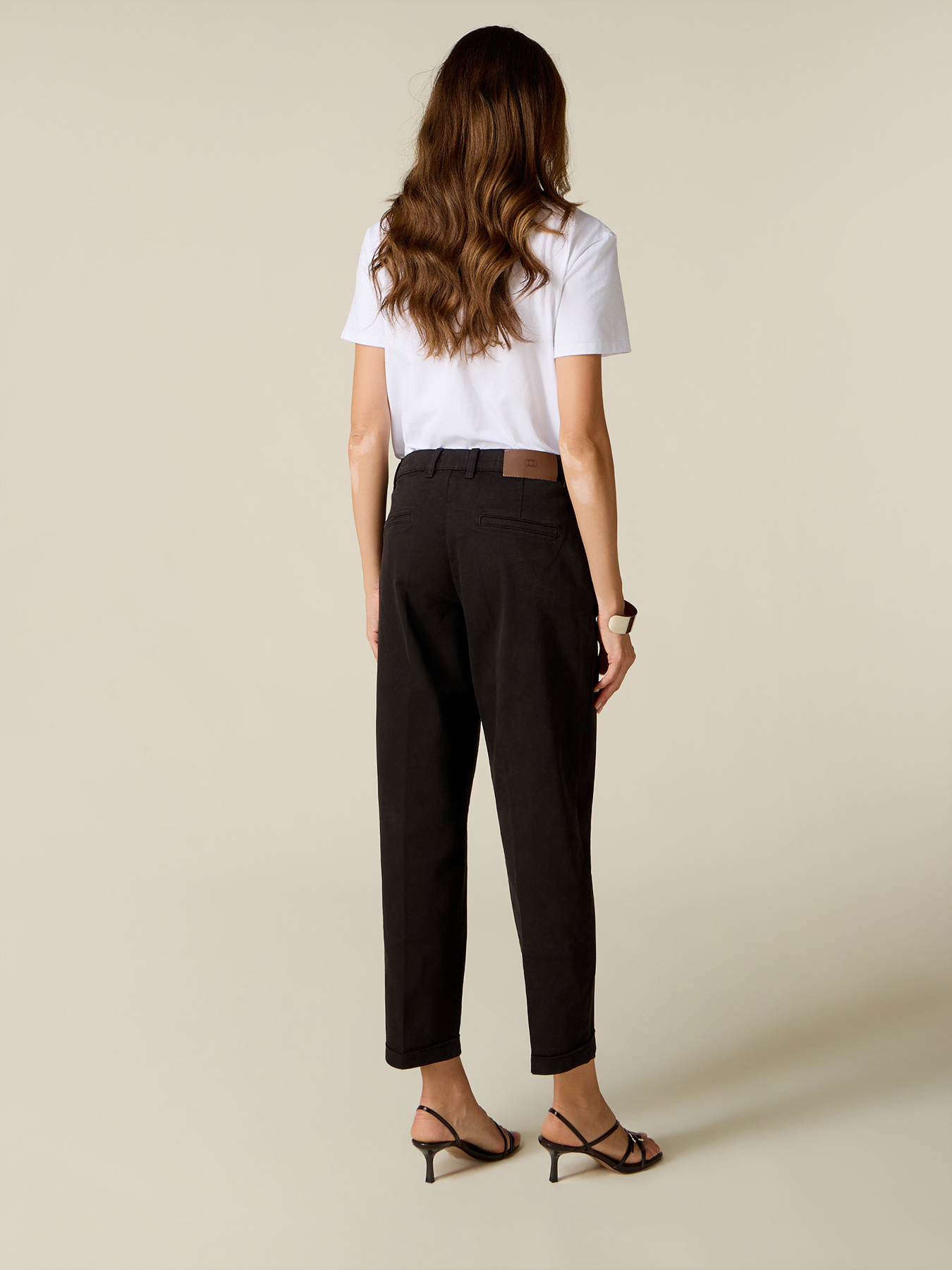 Pantaloni chinos misto cotone image number 1