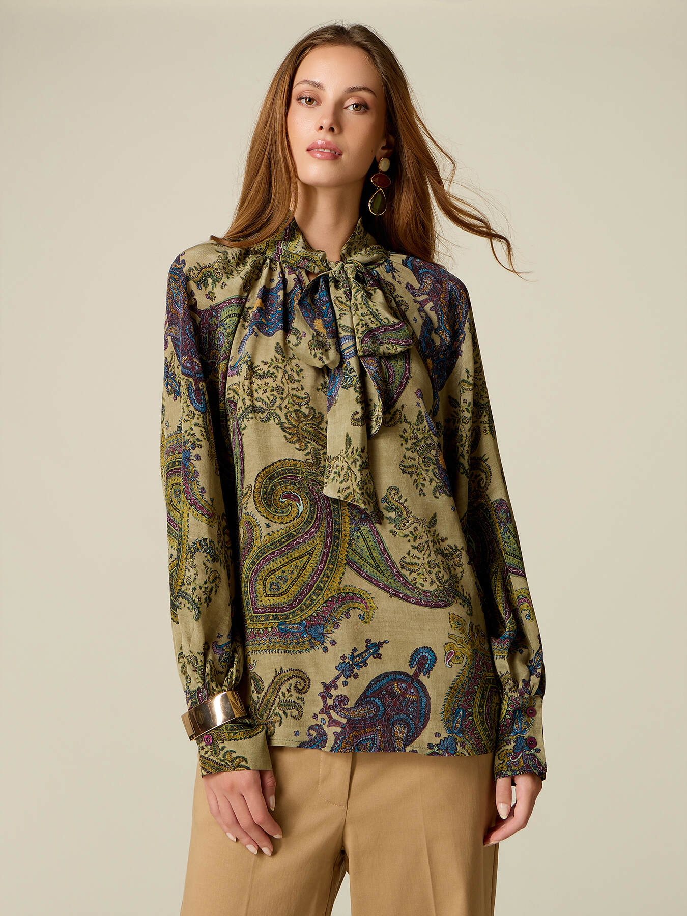 Patterned blouse with tie bow image number 0