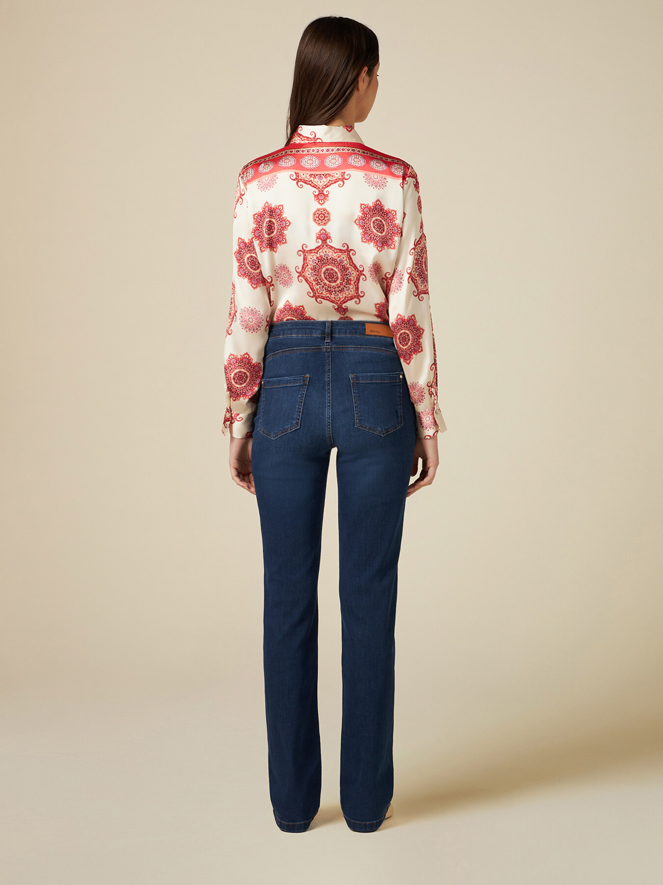 Vaqueros regular ecológicos con cadenas joya image number 1