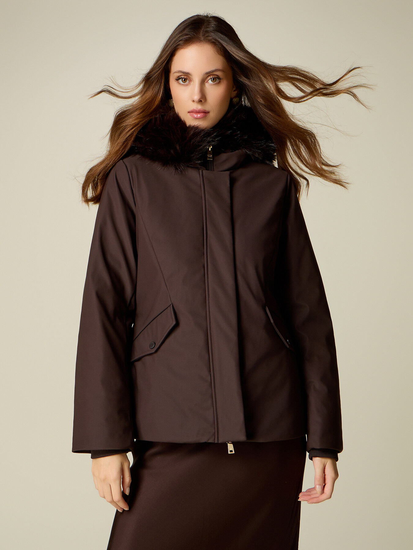 Smooth down jacket with hood and faux fur trim image number 0