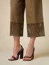 Pantaloni cropped con inserti in macram&eacute; image number 2