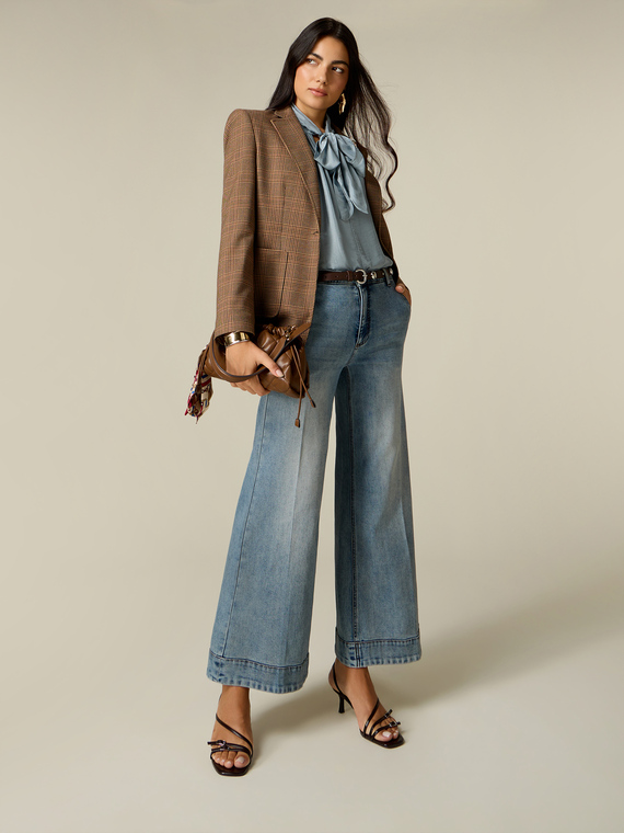 Jeans mit weitem Bein