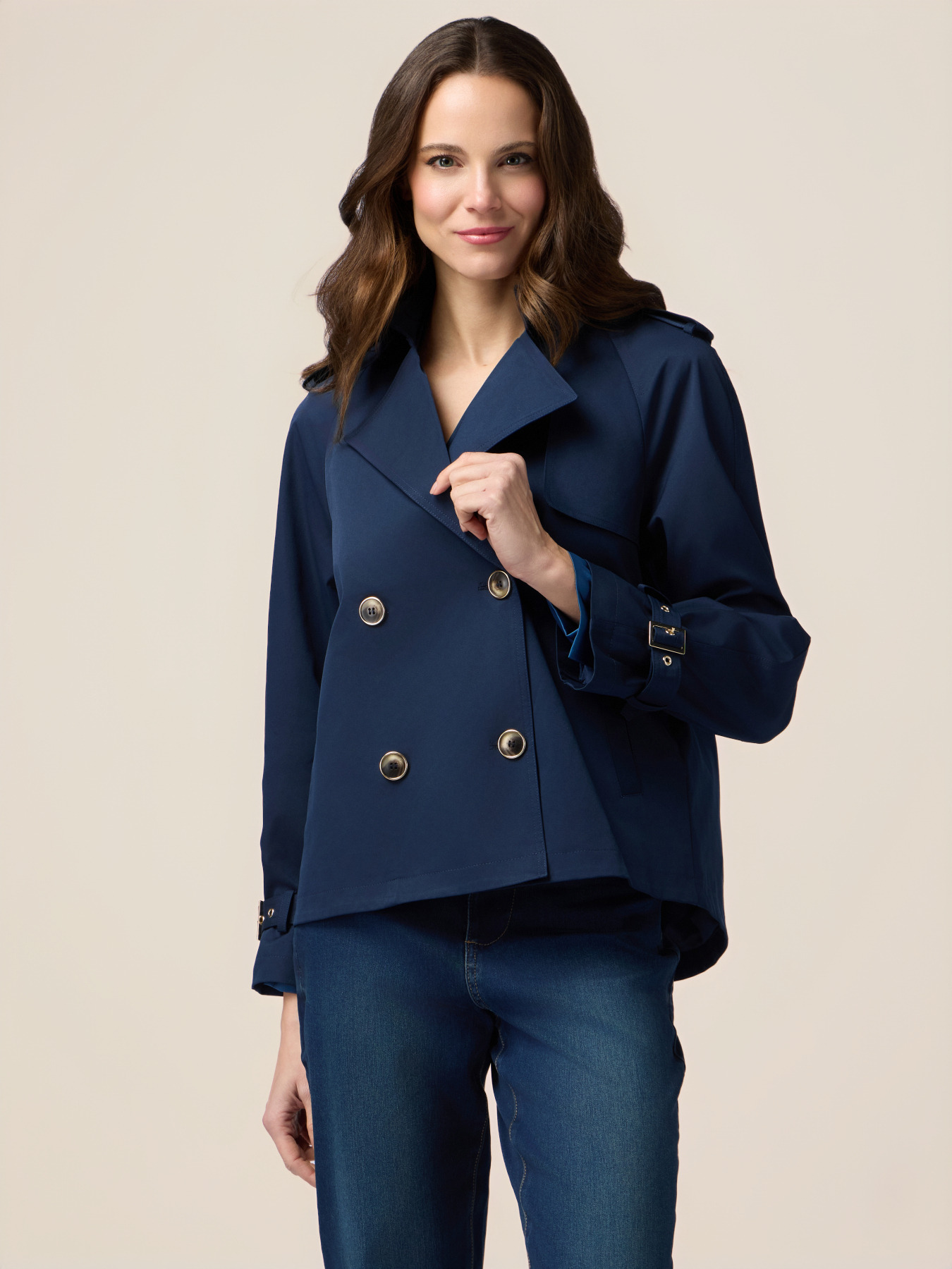 Trench over corto doppiopetto image number 0