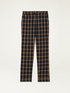 Pantalones pitillo de cuadros image number 4