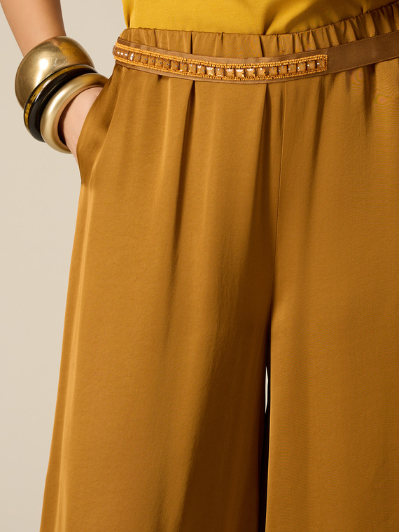 Ceinture en gros-grain avec chatons