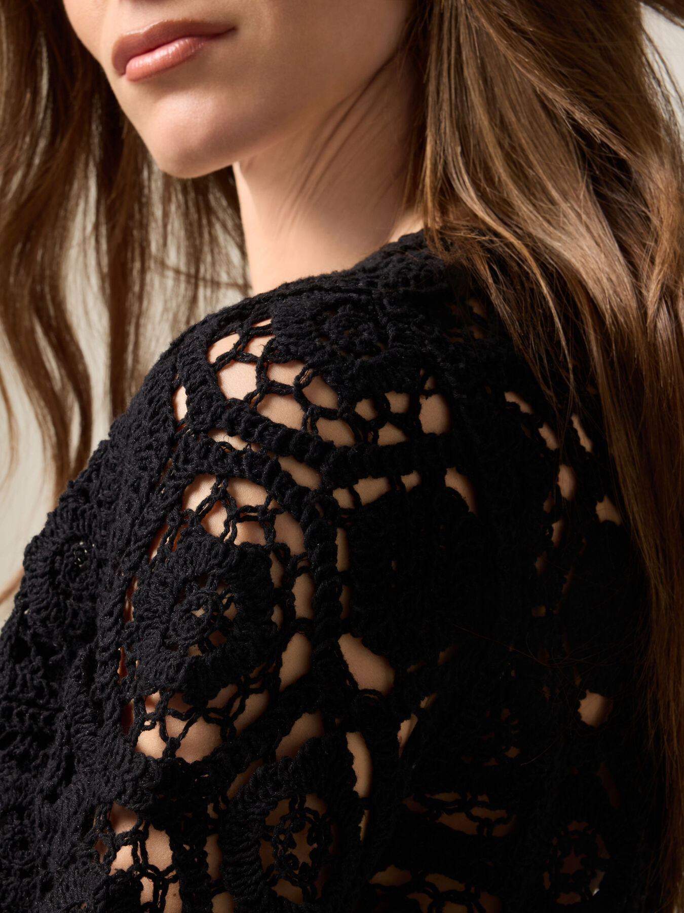 Durchbrochener Strickcardigan image number 2