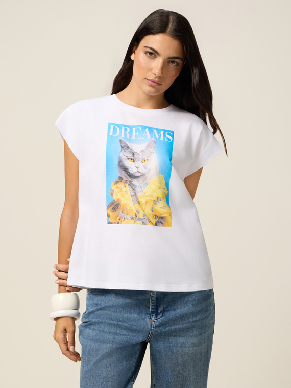 T-Shirt mit Druck und Applikationen